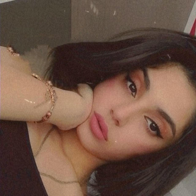 سارا | 𝗧𝗿𝗮𝗱𝗲 Sara