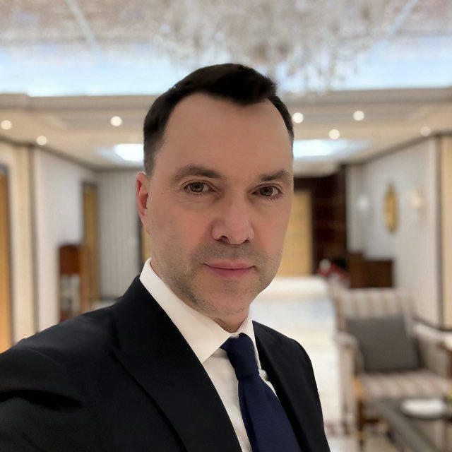 Arestovich / Official