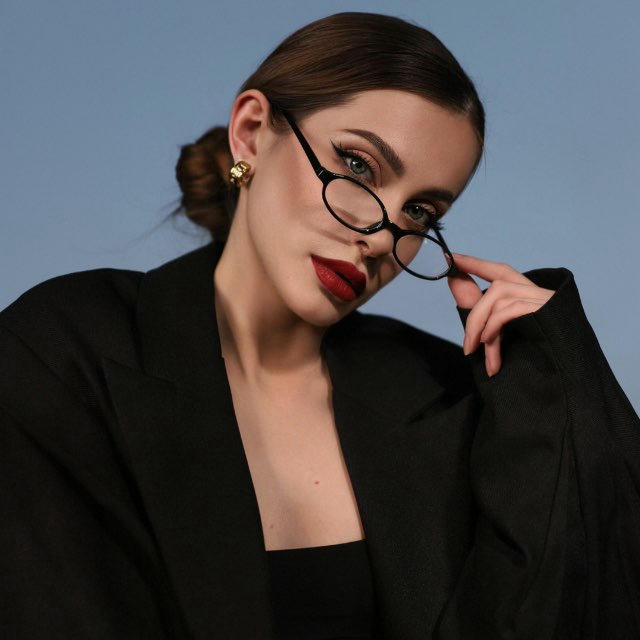 Анна Протасова