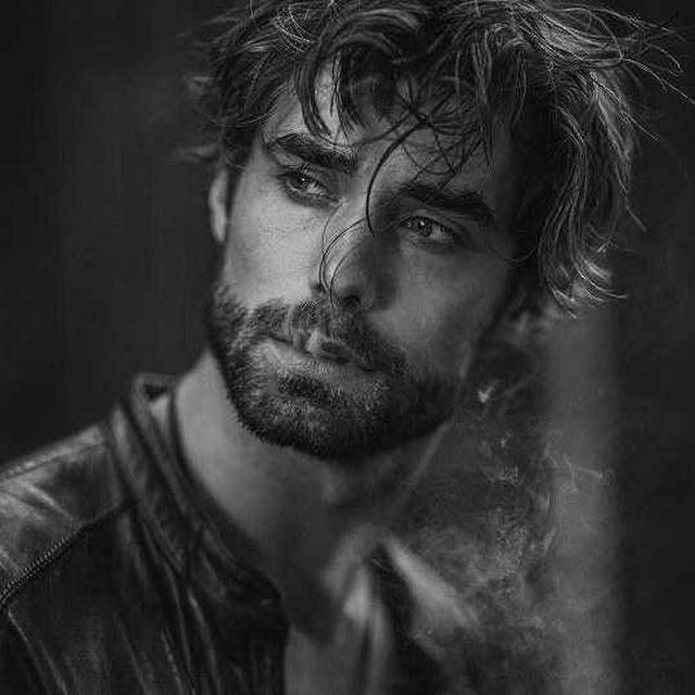 كبرياء ملك 🇾🇪