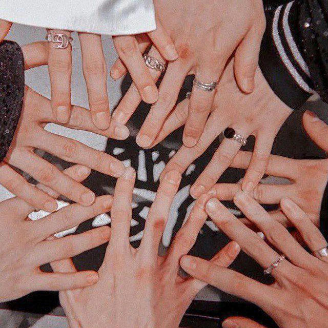 Stray Kids | JYP ️️