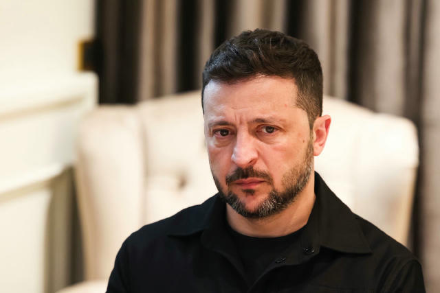 🇺🇦"Впали вже настільки низько". Зеленський відреагував на атаку рф у День святого Миколая "Мета росіян - зробити боляче міл