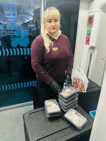 Одеса лишається знеструмленою, але рух триває. Задіяно резервні тепловози, тому є відхилення від графіків відправки: 🚆поїзд