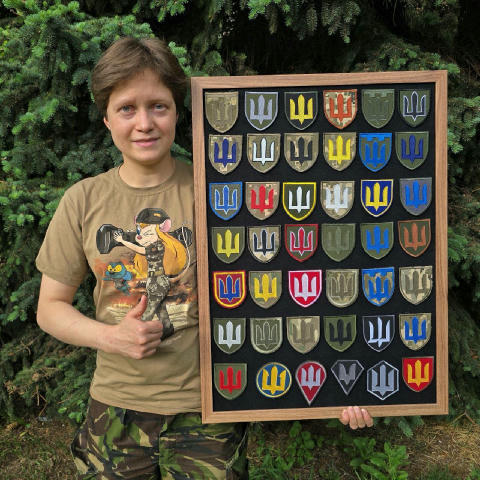 Короче, дело такое. Теперь помощь нужна самой Анна Домбровская. Ситуация на Покровском направлении резко обострилась. Десятки