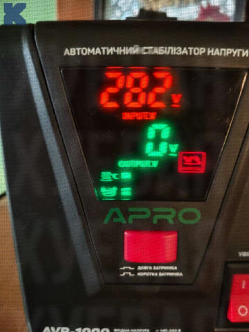 Одесі починають відновлювати електропостачання. Через високу напругу у людей виходить з ладу техніка Рекомендуємо вимкнути вс