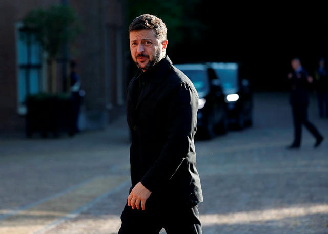 Володимир Зеленський за результатами другого раунду перемовин заявив, що російська сторона досі хоче забрати весь Донбас. "По