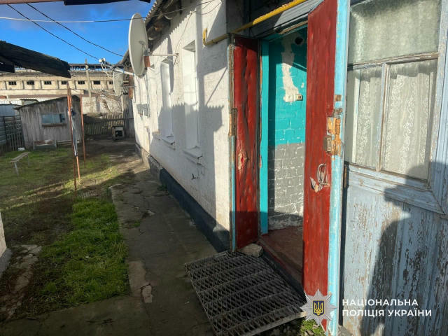 👊 У Синельниковому двоє алконавтів забили людину до смерті через стару образу. Трагедія сталася 13 грудня. Під час розпиття