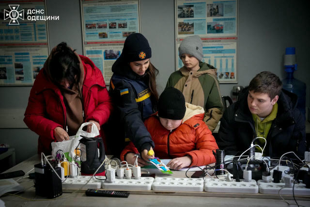 На Одещині без світла залишаються понад 288 тисяч споживачів За останні три доби енергетики відновили електропостачання для 3