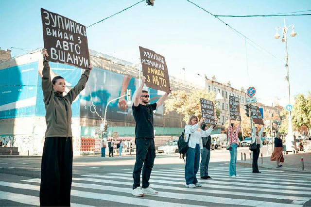 Верховна Рада підтримала законопроєкт про запровадження загальнонаціональної хвилини мовчання У першому читанні «За» проголос