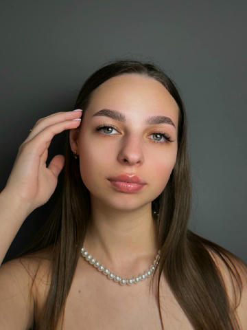 Брови 🗓️Коли? 18.12 на 12:00 📍Де? Метро Осокорки вул. Княжий Затон 9 💰Скільки? 250 грн Шукаю моделей на оформлення брів Дл