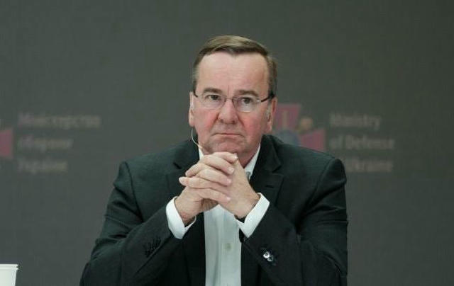 Німеччина вагається щодо відправки військових в Україну: Пісторіус назвав умови На думку міністра оборони ФРН Бориса Пісторіу