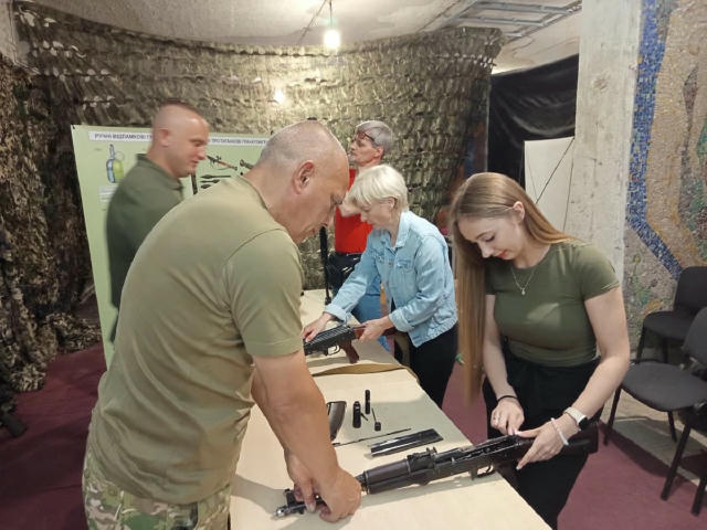 В Україні розпочнуться навчання за програмою національного супротиву — ВР підтримала законопроєкт Він передбачає наступне: ➡️