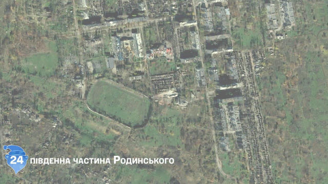 🎄 Адвент. День 24 — південна частина Родинського 🏚 В цілому місто вже давно перейшло в список примар. Ворог намагається чер
