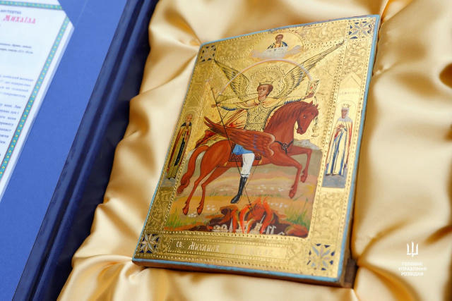 Різдвяне диво — воєнна розвідка передала унікальну старовинну ікону Православній Церкві України Начальник ГУР МО України гене