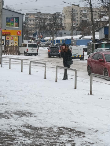 📝Куренівка ринок бус і мусора повний комплект Отправить прогноз - @pogoda_kyivv_bot