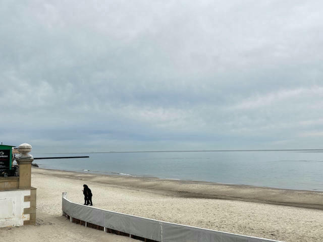 🌊Ситуація із забрудненням узбережжя станом на 26 грудня Станом на 26 грудня, за результатами візуальних спостережень, зафікс