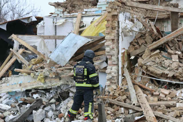 Голова Черкаської ОВА повідомив, що 26 грудня російські окупанти атакували Умань ракетою, внаслідок ворожого удару травмовані