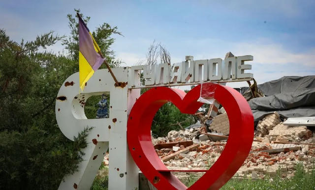 🚨 Втрата командного пункту в Гуляйполі: 17 оборонців проти трьох росіян Командир 1-го ОШП Дмитро Філатов повідомив про захоп