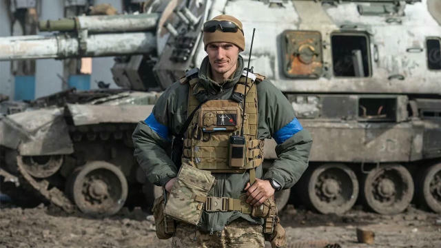 🔴Боєць 93-ої бригади Антон Самарін: «Робітники вокзалу в Охтирці відмовлялися розвантажувати нашу техніку вранці 24 лютого,