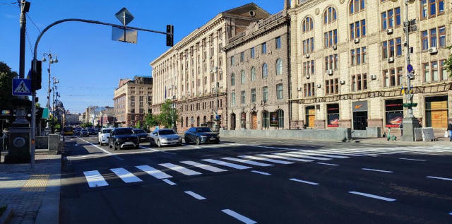 🚸Лише три з шести підземних переходів продублювали надземними у Києві за 2025 рік З 2023 року наземними переходами продублюв