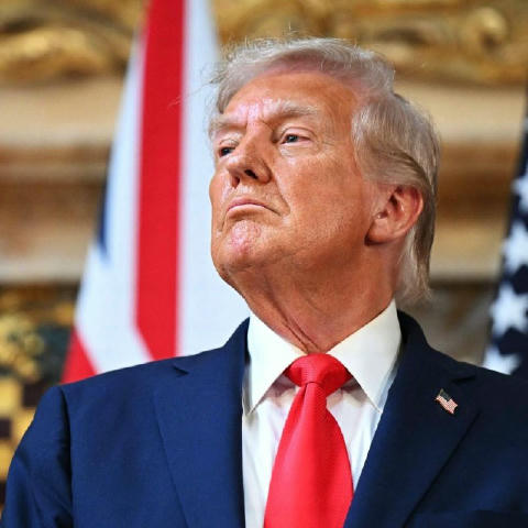 ⚡️Зеленський нічого не має, поки я не схвалю. Тож подивимося, що він матиме, – Трамп Американський президент додав, що сподів