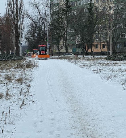 ❄️Через циклон зі Скандинавії в Полтаві та області випав сніг і утворилась ожеледиця, — синоптикиня Олена Леонтьєва. Нині вис