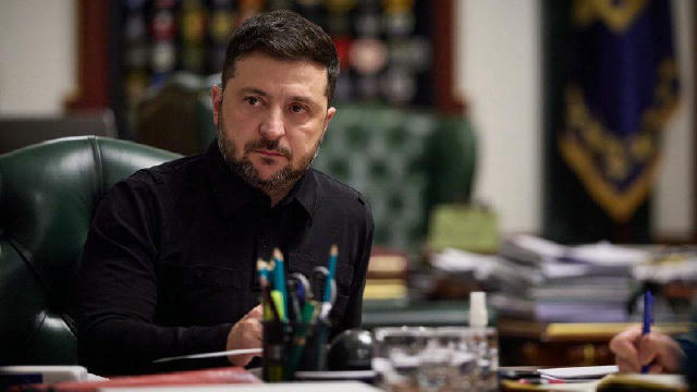 Зеленський повідомив, що російська влада готується до того, аби громадяни України на окупованих територіях та у РФ взяли учас