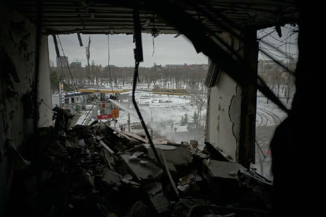 😔❤️‍🩹 Київ приходить до тями після понад 10 годин безперервної тривоги Майже всю ніч на столицю атакували російські дрони т