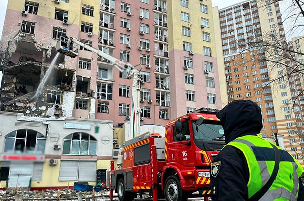 💥 Росіяни атакували Київ і Київщину: десятки постраждалих, перебої зі світлом, опаленням і водою Є пошкодження у Соломʼянськ