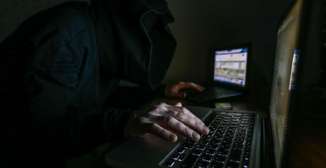 🤖 Регулярне використання чат-ботів сприяє розвитку психозу, — The Wall Street Journal Спілкування з ChatGPT може погіршити р