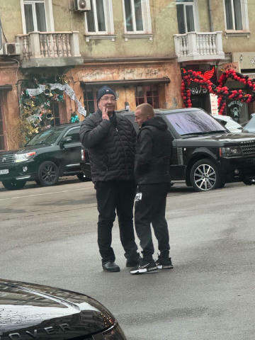 Паша PDF Демченко вернулся в город после обысков от НАБУ/САП,СБУ. Говорит, что ему мало было украденых на оборонке более 100