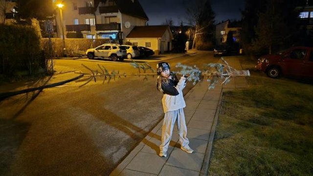 Сім'я з Гданська щороку купує «найпотворнішу» ялинку Користувачів мережі зворушила незвична традиція родини Петра Казниці. Вж