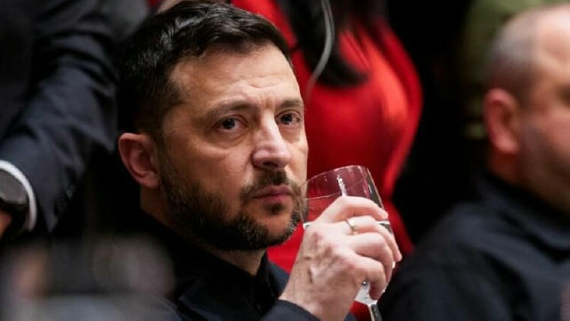 Зеленский на выходных планирует встречу с Трампом «Мы будем говорить о гарантиях безопасности. Я благодарен обеим сторонам за